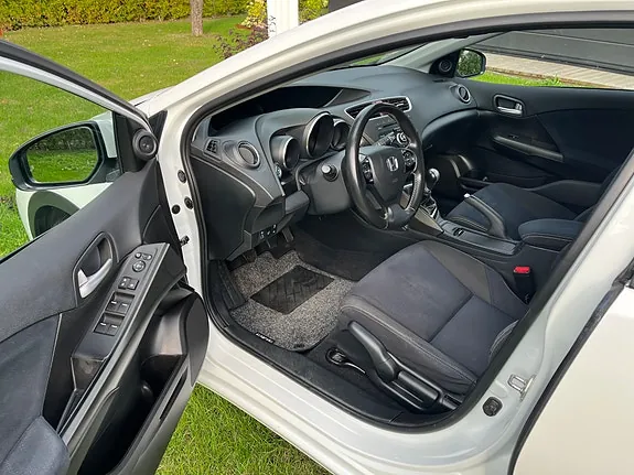 Honda Civic 2014 photo 4