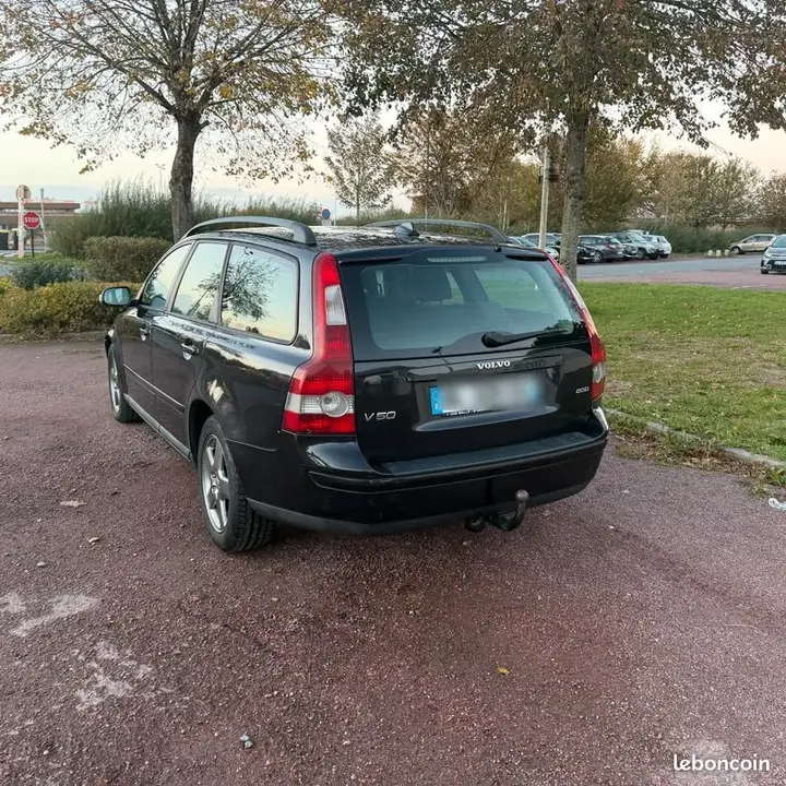 Volvo V50 2007 photo 2