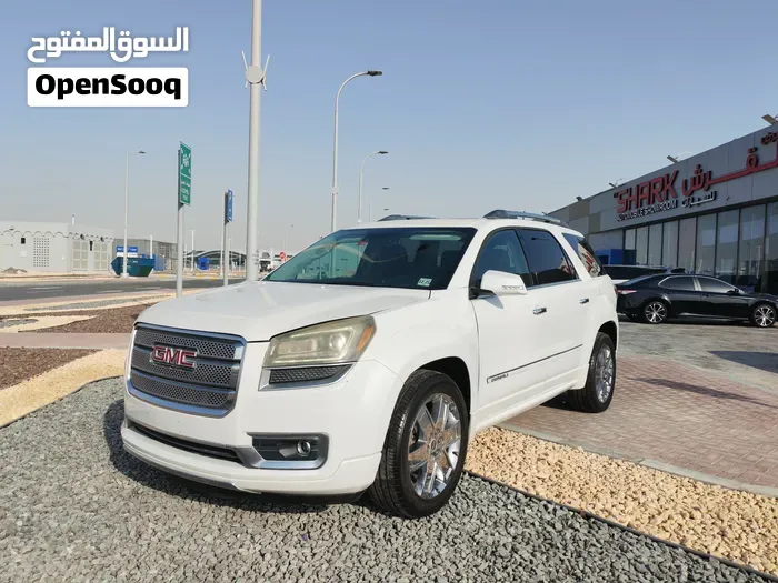 GMC Acadia 2016 photo 2