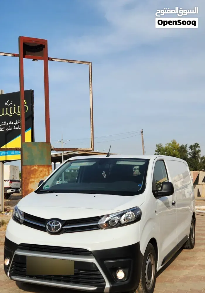 Toyota Proace 2023 photo 3