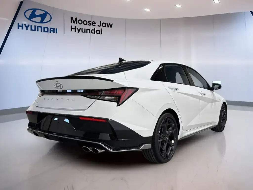Hyundai Elantra 2026 photo 5