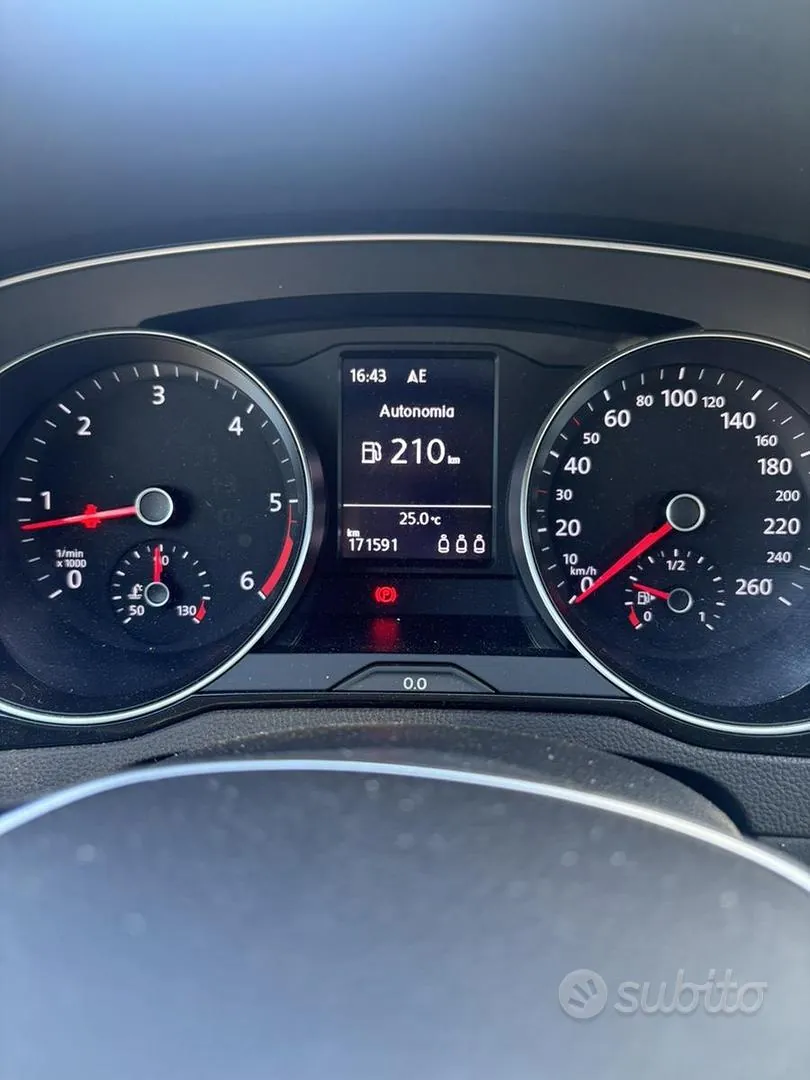 Volkswagen Passat 2017 photo 5
