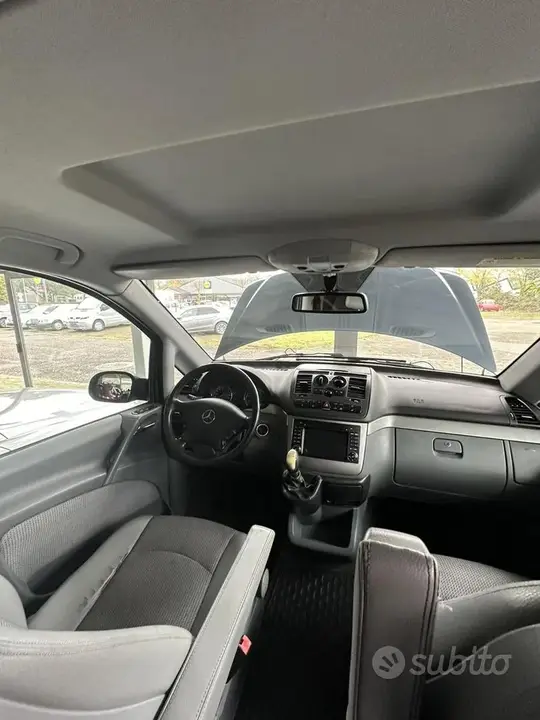 Mercedes-Benz Viano 2007 photo 4