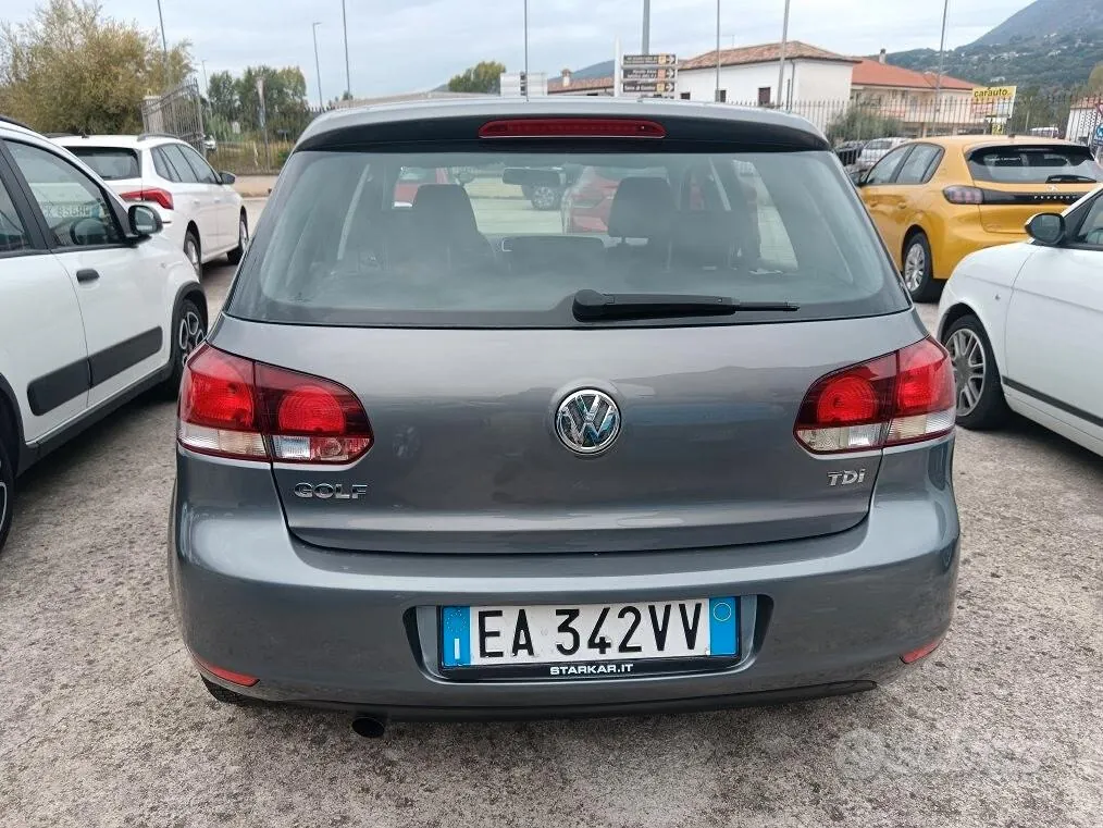 Volkswagen Golf 2010 photo 5