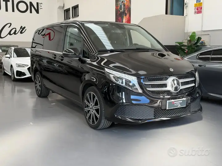 Mercedes-Benz V 250