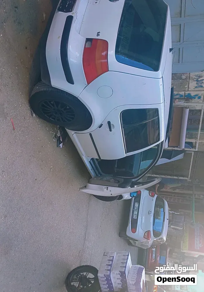 Volkswagen Golf 2003 photo 3
