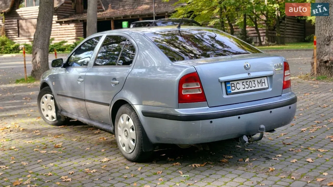 Skoda Octavia 2002 photo 3