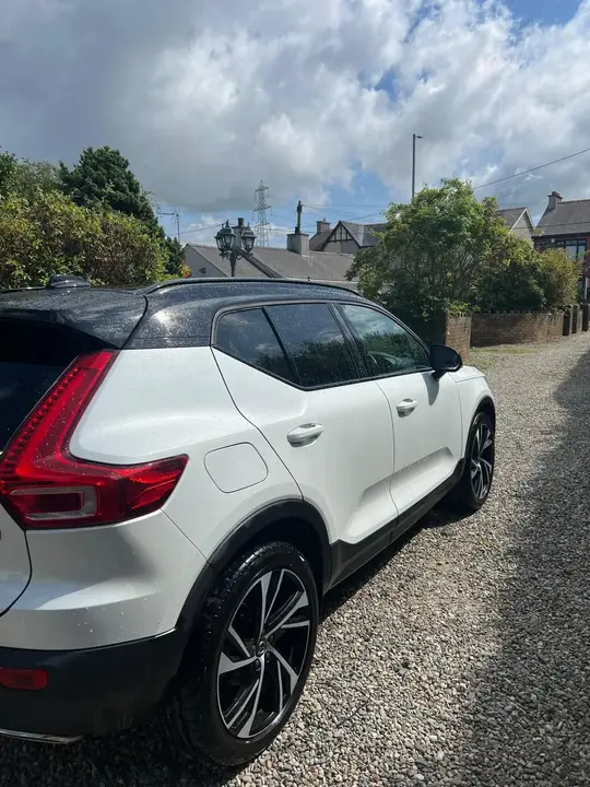 Volvo Xc40 2019 photo 4