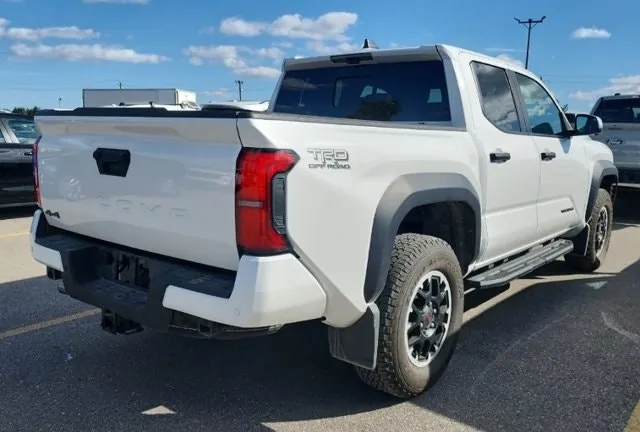 Toyota Tacoma 2025 photo 4