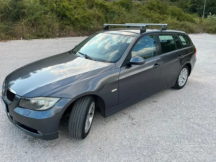 BMW 320D 2006 photo 2