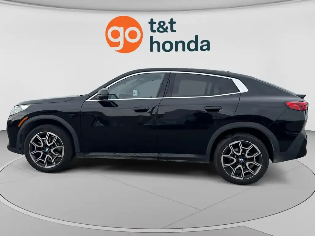 BMW X2 2025 photo 2