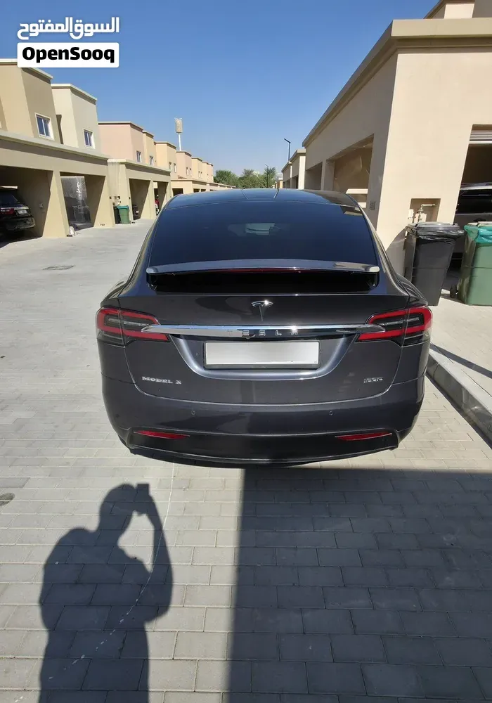 Tesla Model X 2018 photo 4