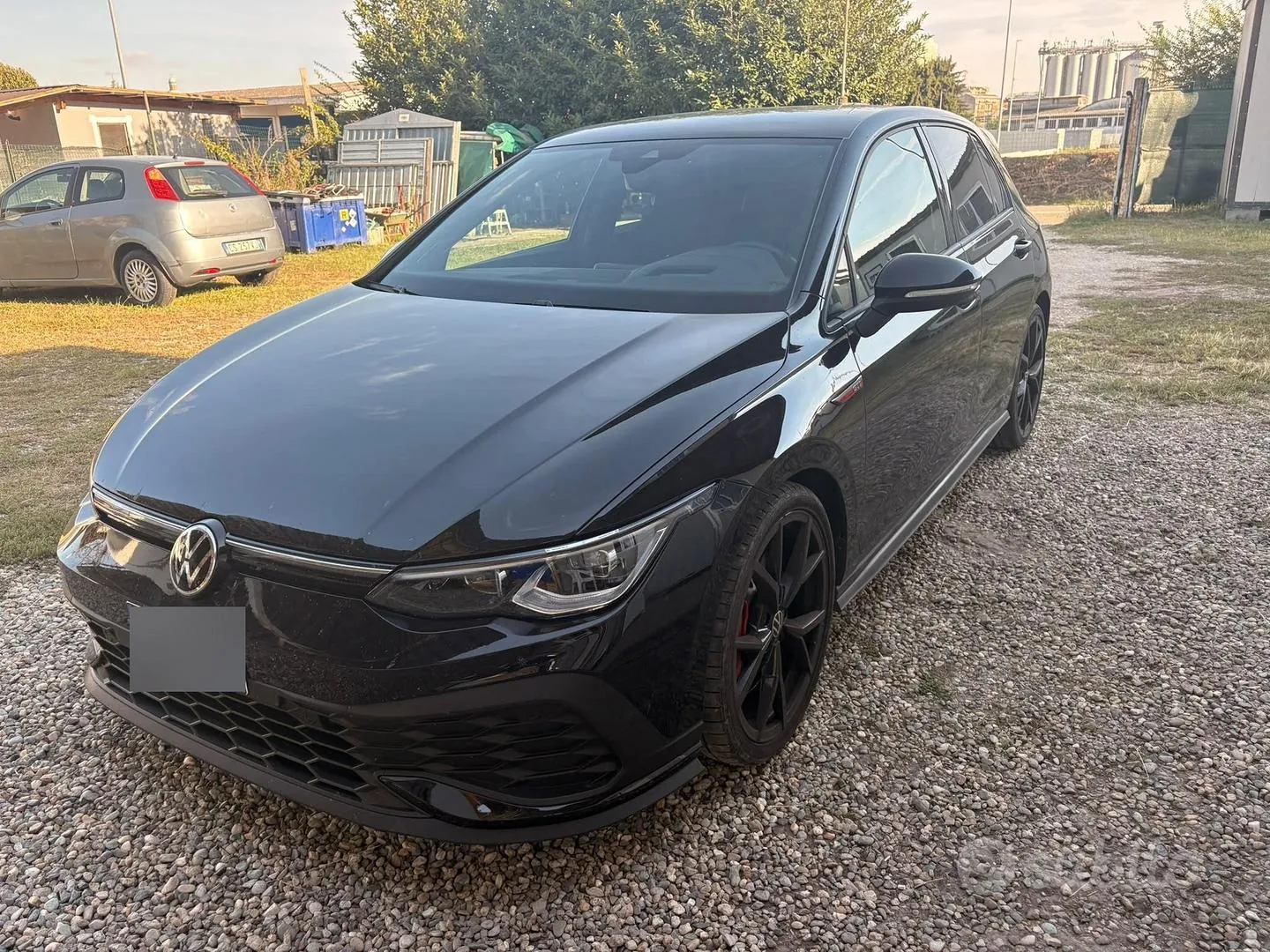 Volkswagen Golf 2023 photo 2