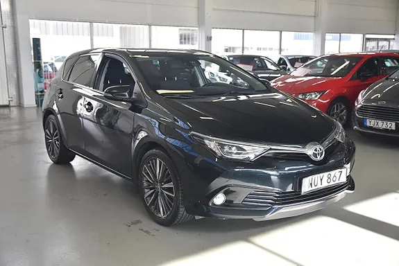Toyota Auris 2015 photo 2