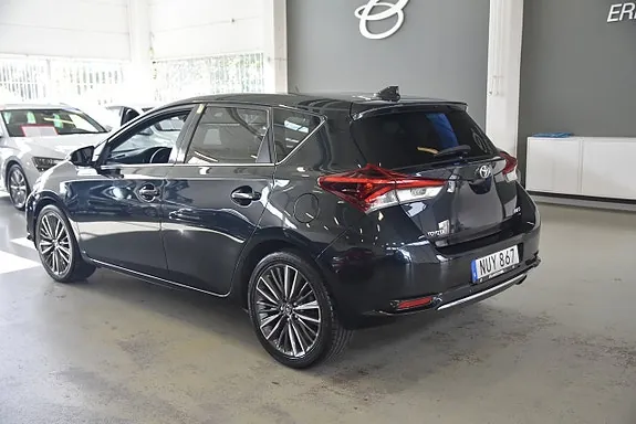 Toyota Auris 2015 photo 4