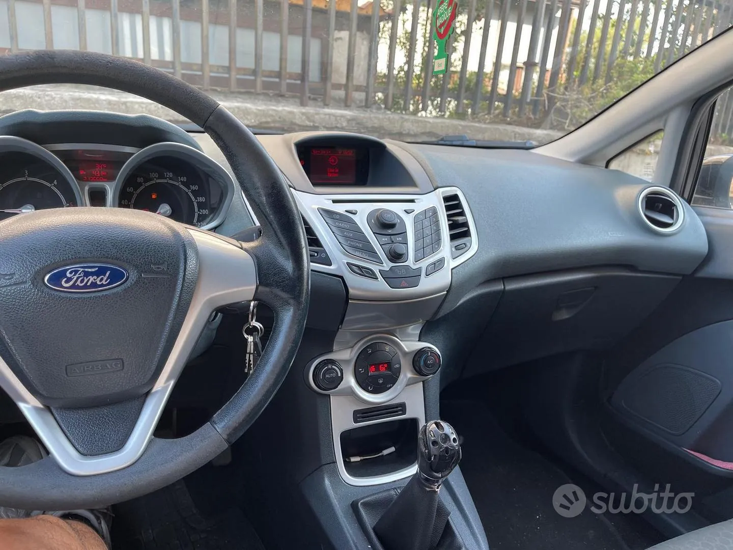 Ford Fiesta 2008 photo 3