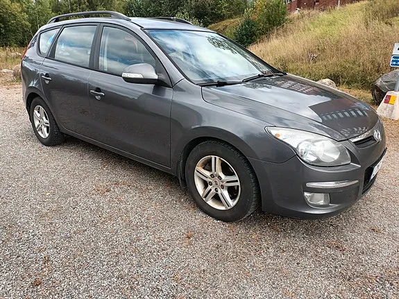 Hyundai I30 2010 photo 4