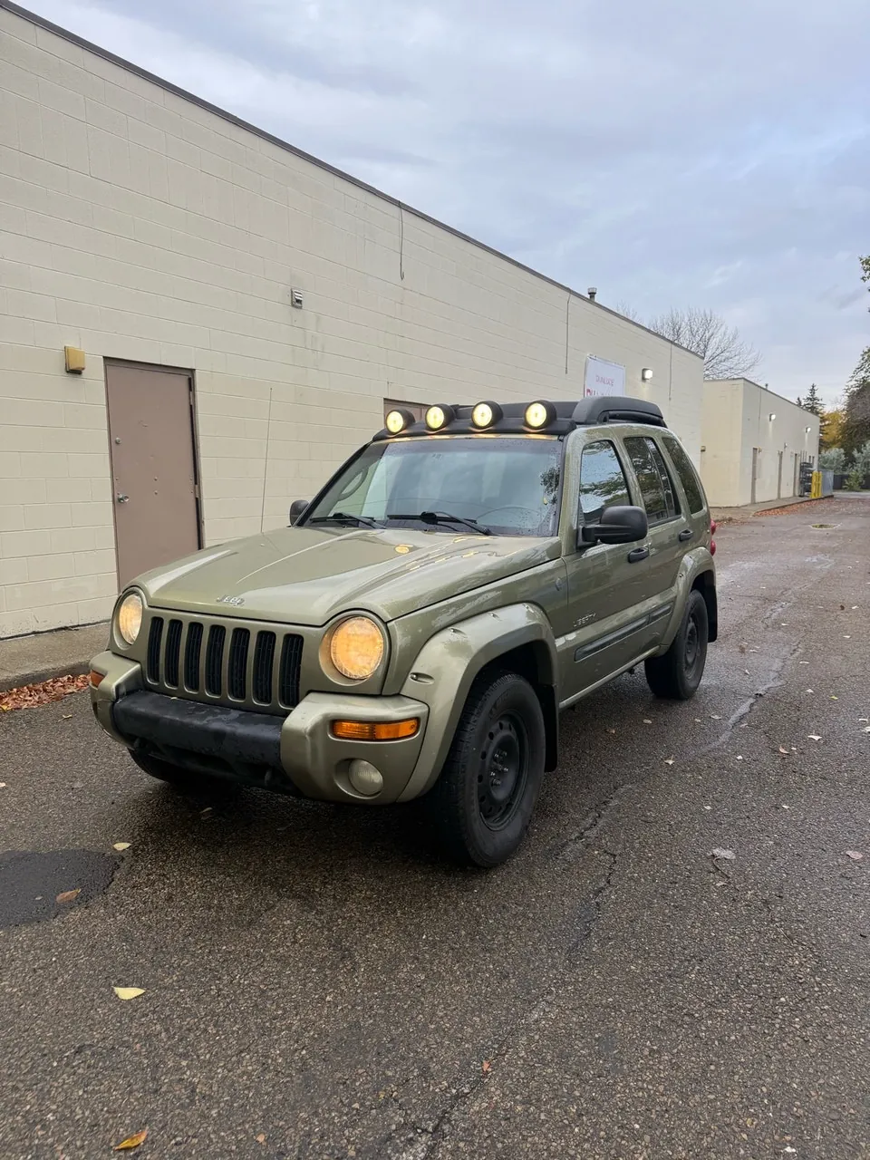 Jeep Liberty 2004 photo 3