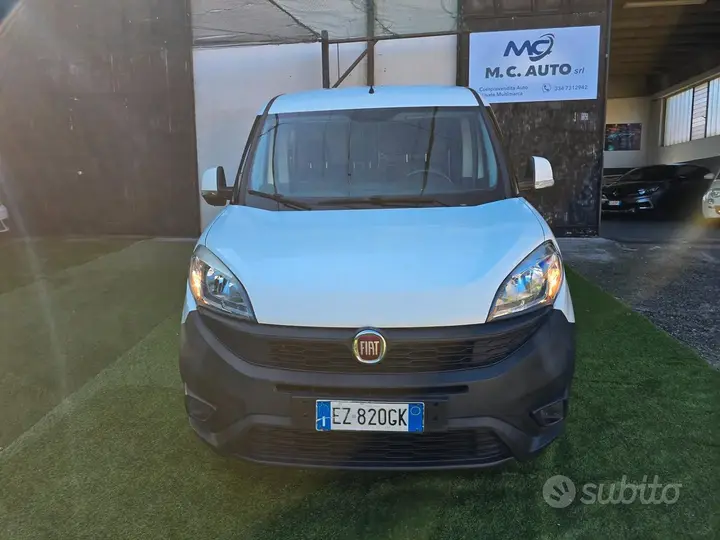Fiat Doblò 2015 photo 2