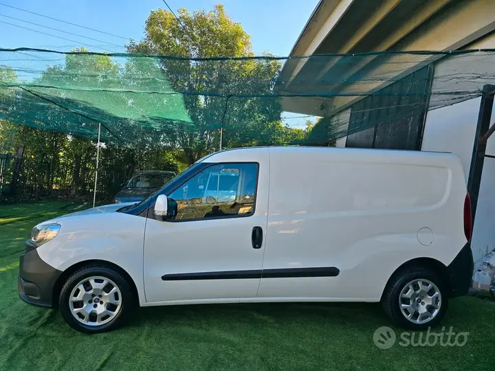 Fiat Doblò 2015 photo 4