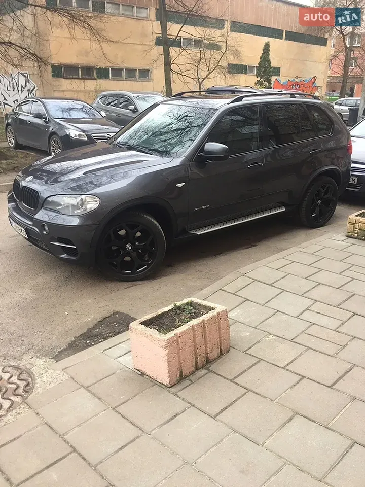 BMW X5 2012 photo 4