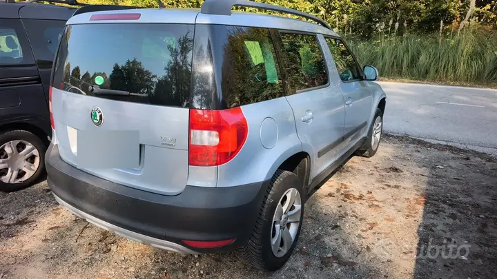Skoda Yeti 2011 photo 3