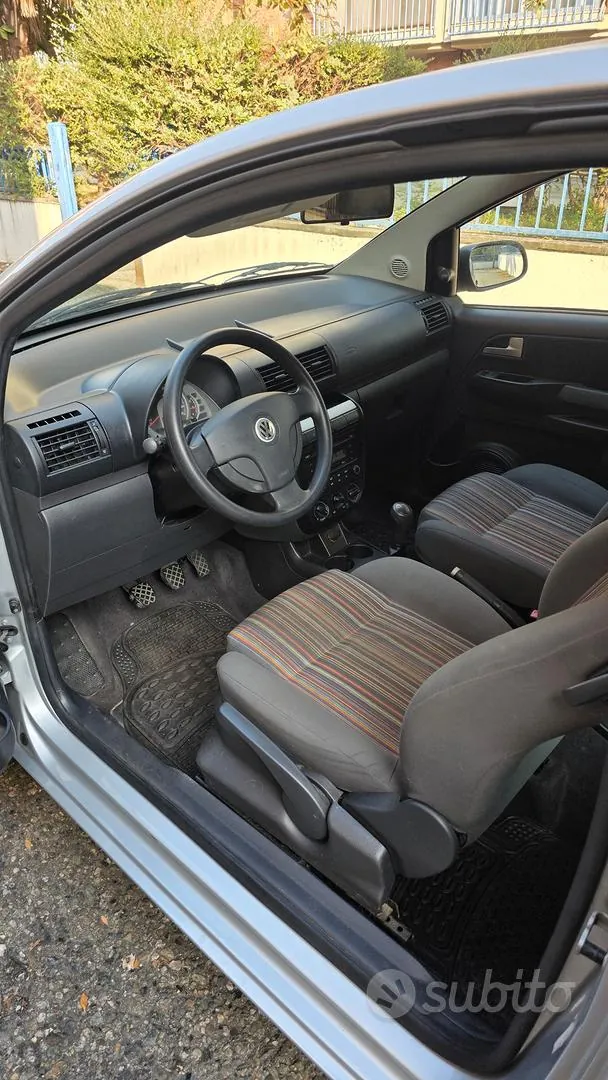 Volkswagen Fox 2009 photo 5