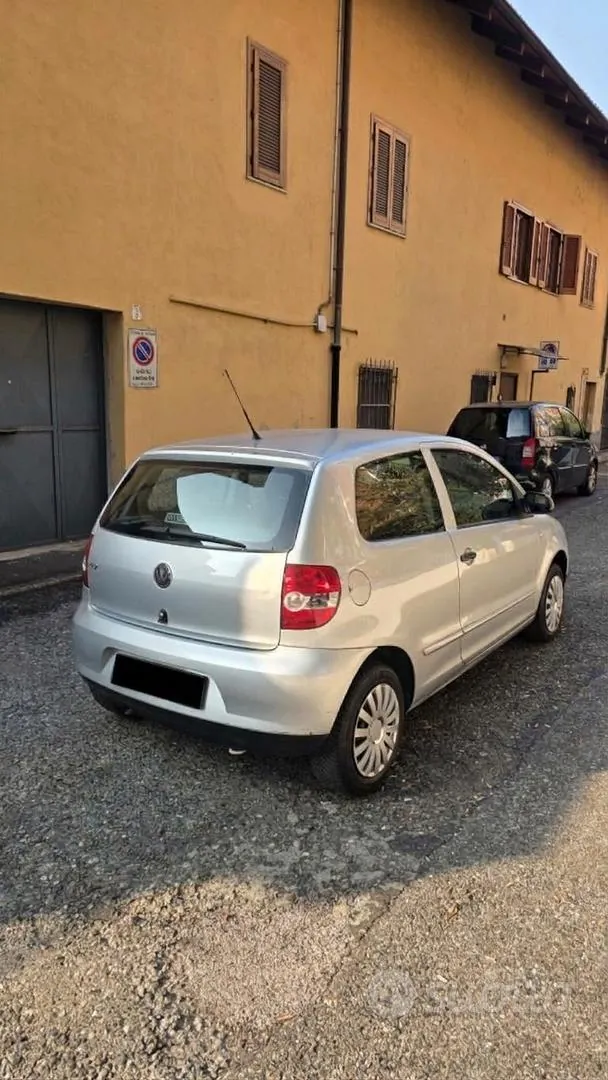 Volkswagen Fox 2009 photo 3