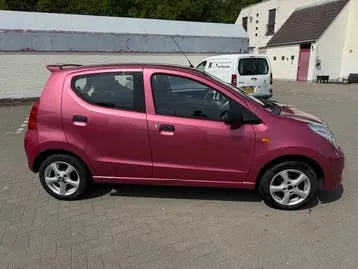 Suzuki Alto 2011 photo 3
