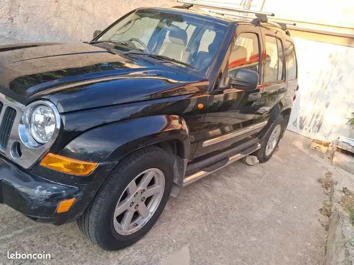 Jeep Cherokee 2007 photo 3