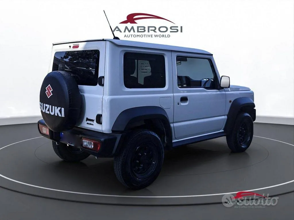 Suzuki Jimny 2024 photo 3