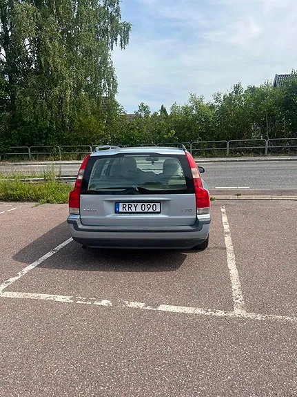 Volvo V70 2001 photo 2
