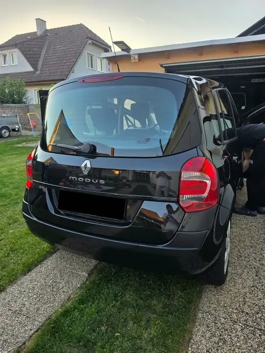 Renault Modus 2008 photo 2