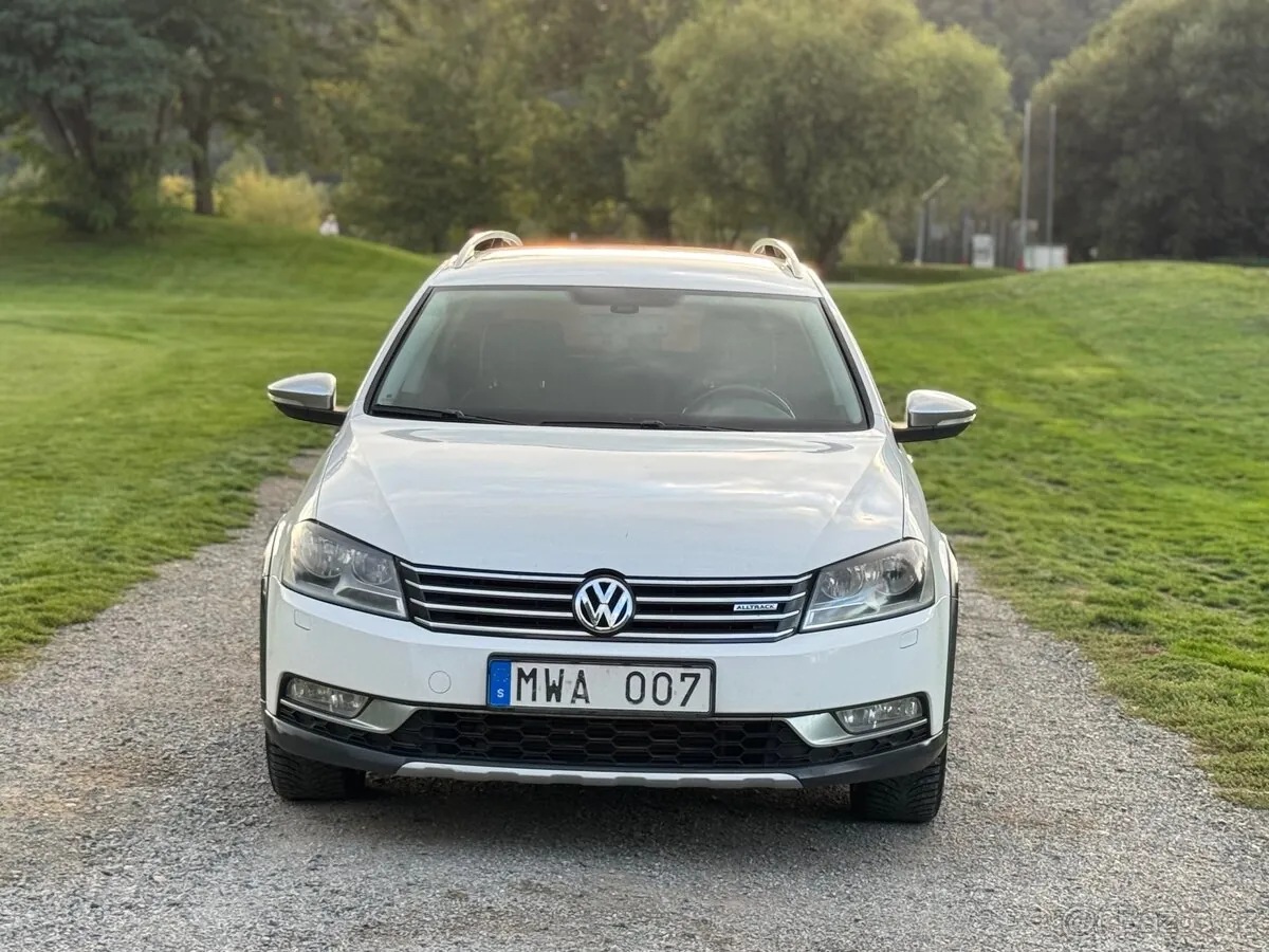 Volkswagen Passat 2013 photo 3