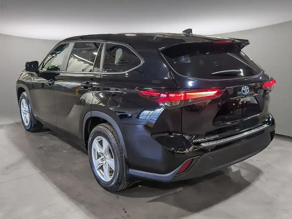 Toyota Highlander 2024 photo 4