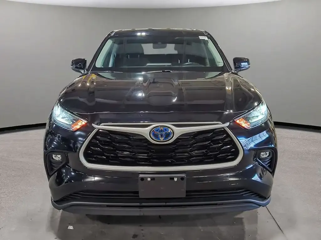 Toyota Highlander 2024 photo 2