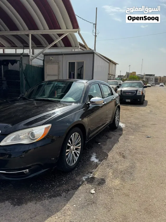 Chrysler 200C