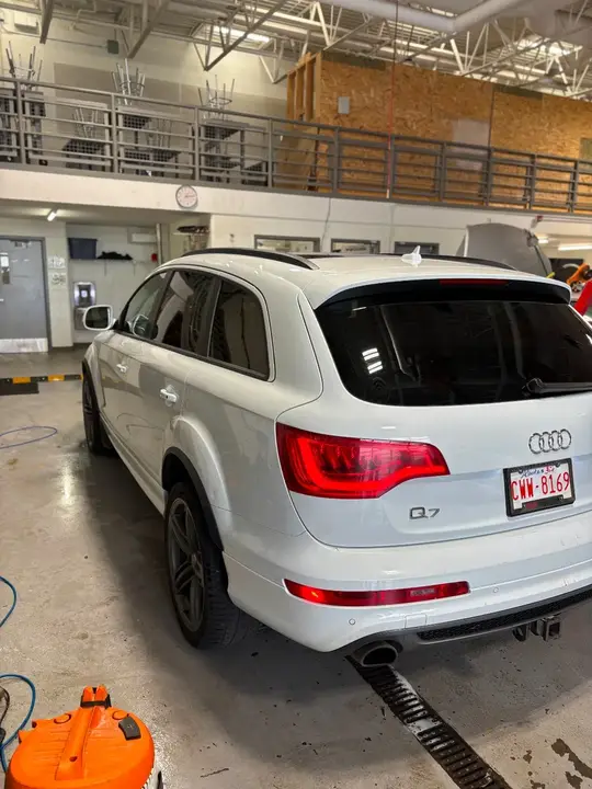 Audi Q7 2014 photo 5