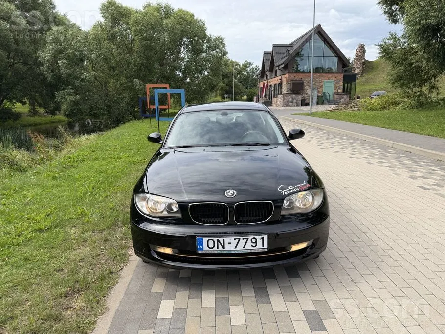 BMW 118