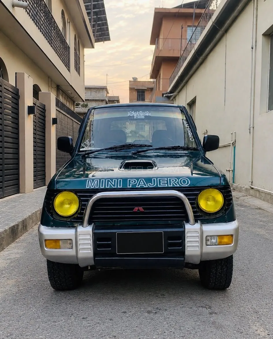 Mitsubishi Pajero Mini