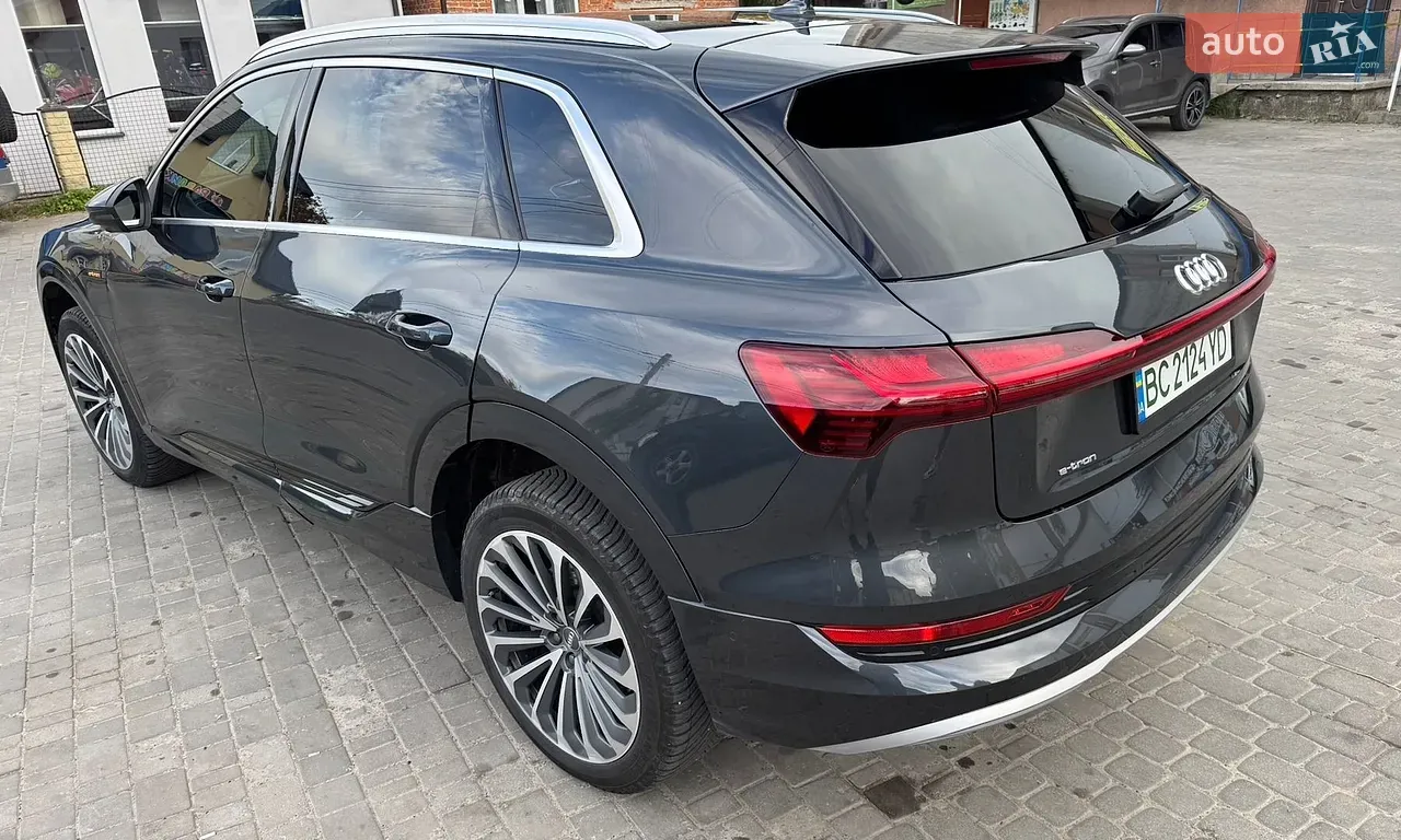 Audi E-Tron 2019 photo 4