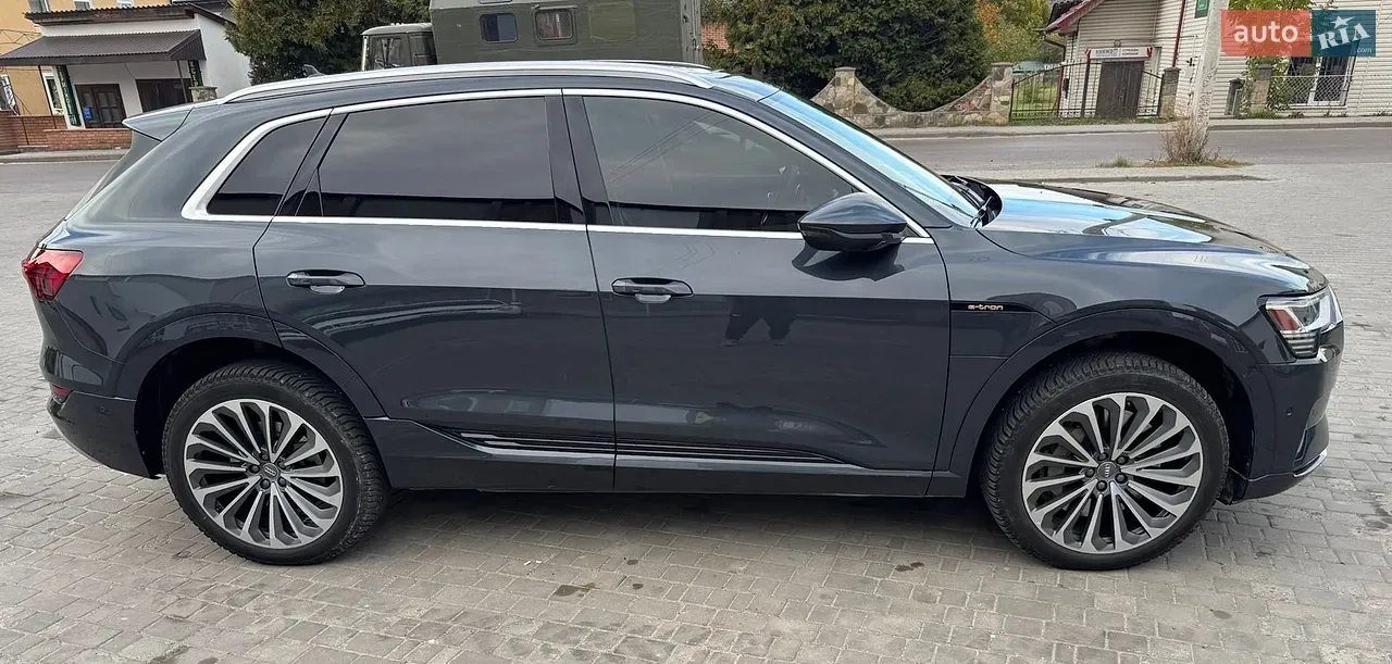 Audi E-Tron 2019 photo 5