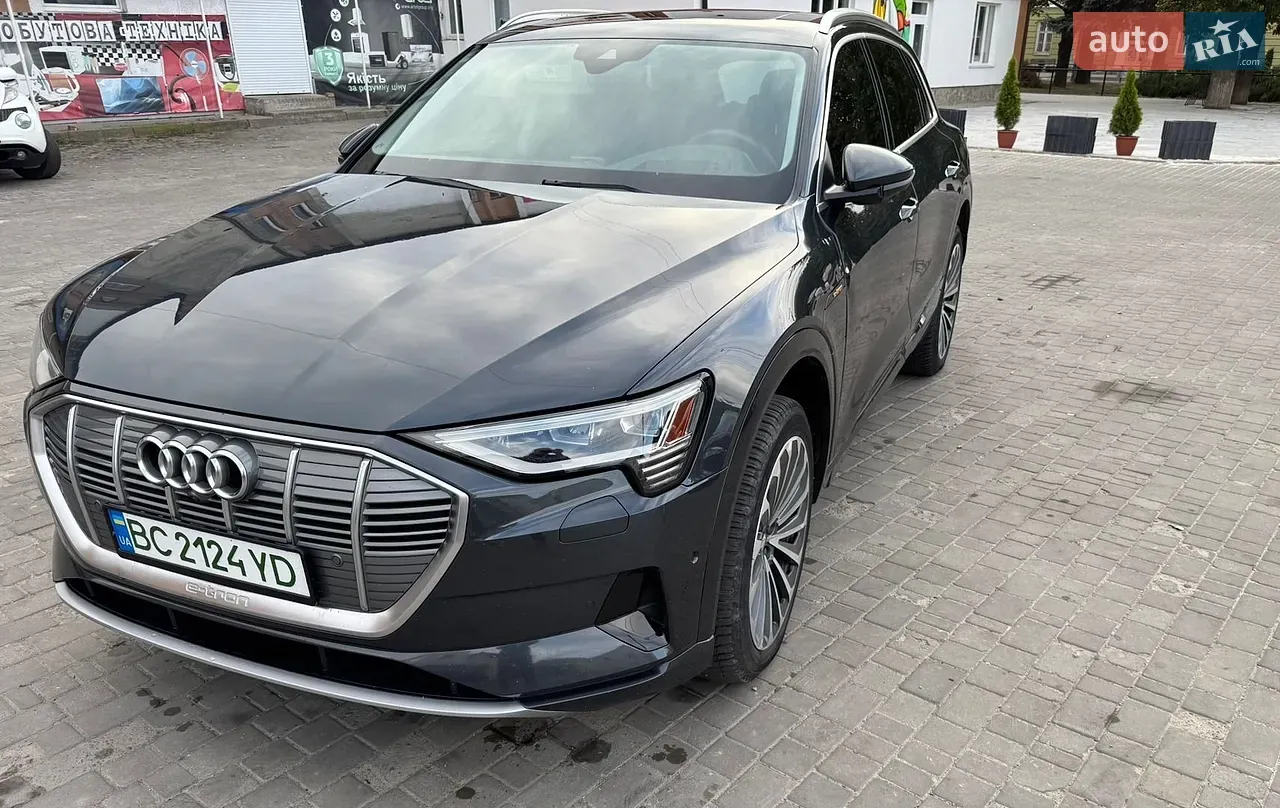 Audi E-Tron