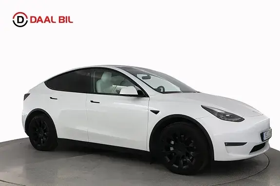 Tesla Model Y 2023 photo 4