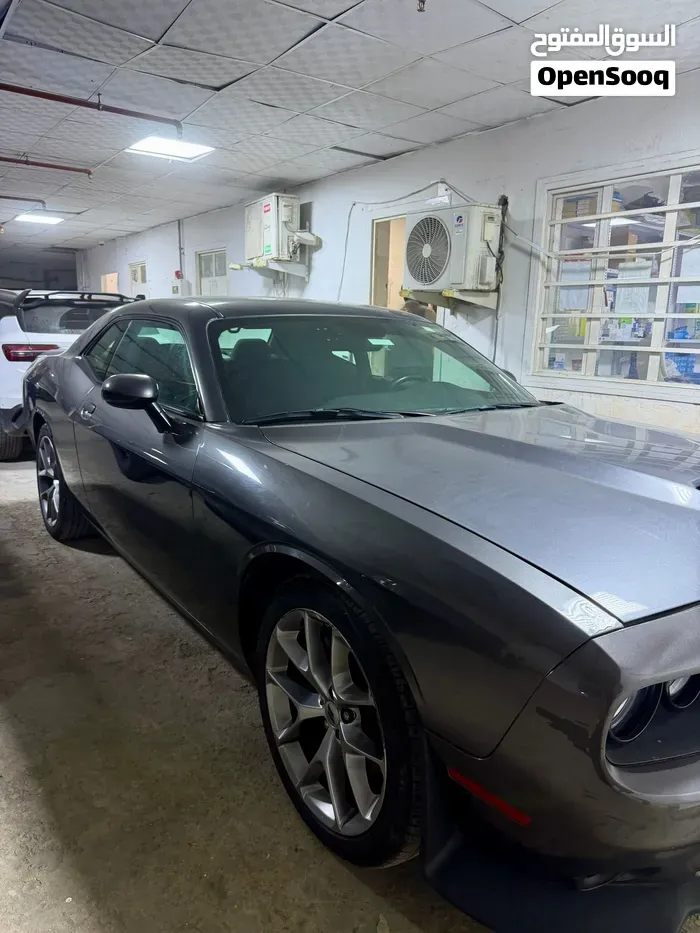 Dodge Challenger 2022 photo 2