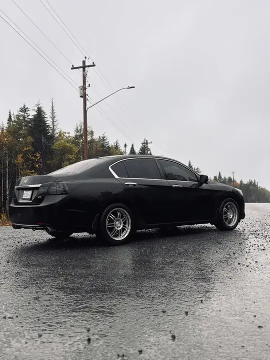 Honda Accord 2013 photo 3