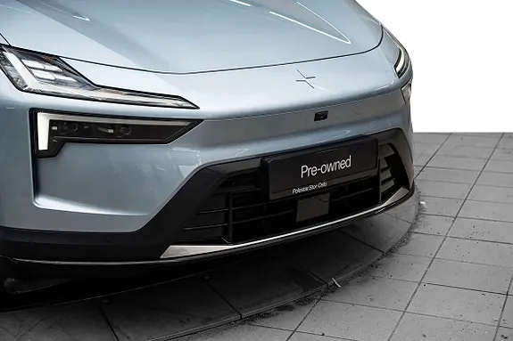 Polestar 4 2025 photo 2