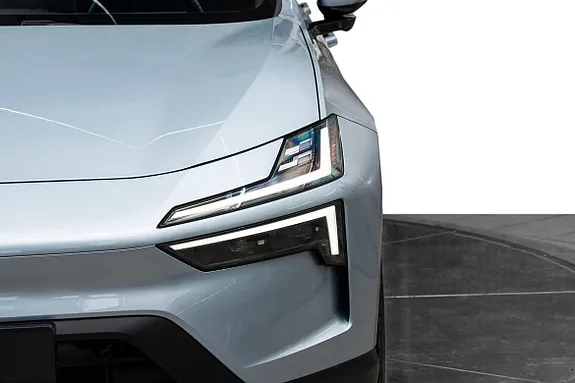 Polestar 4 2025 photo 4