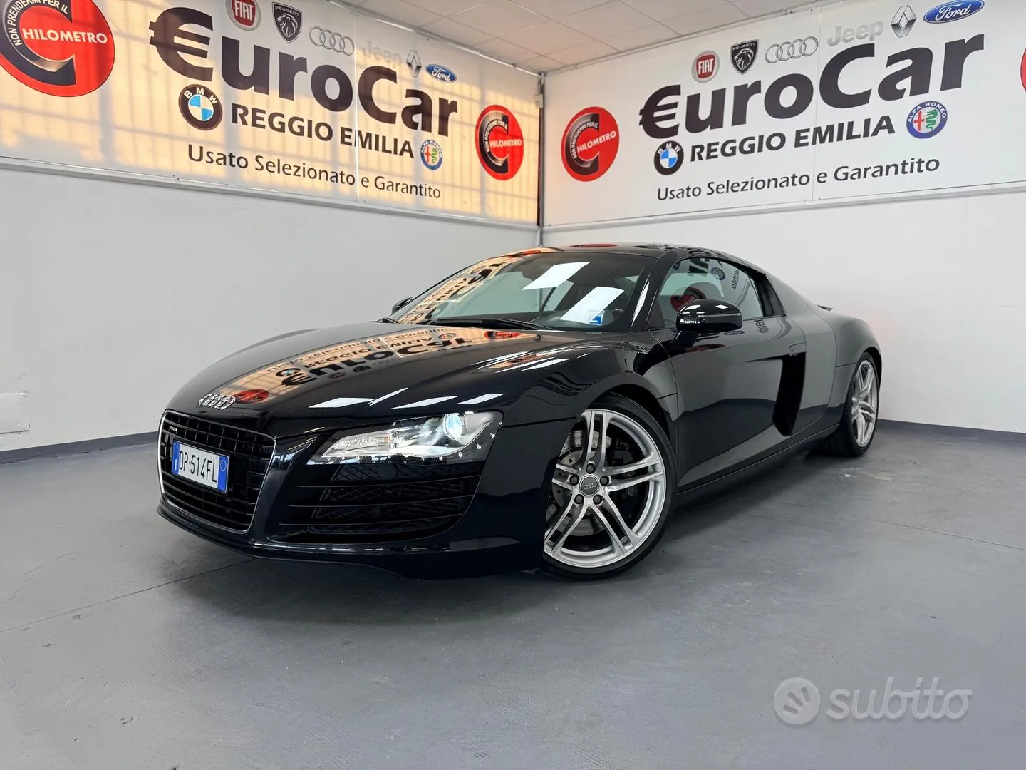 Audi R8 2008 photo 4
