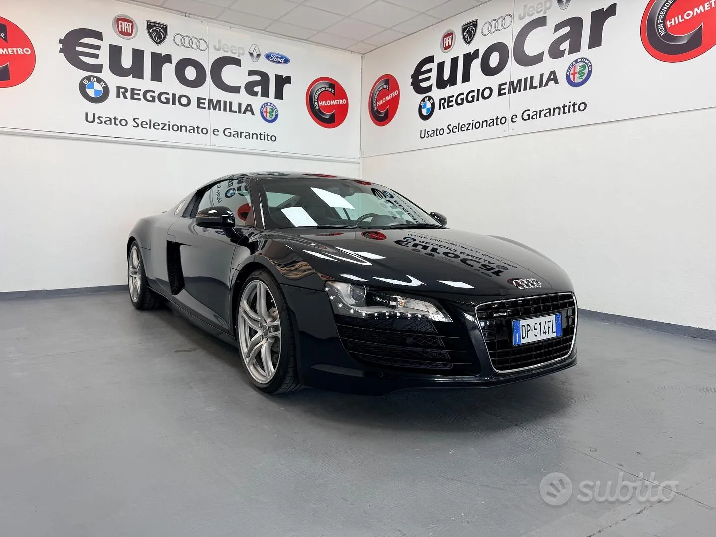 Audi R8 2008 photo 3